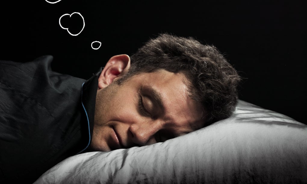 การนอนหลับที่ไม่เพียงพอจะเชื่อมโยงกับปัญหาสุขภาพมากมาย ตั้งแต่ภาวะซึมเศร้าไปจนถึงโรคเกี่ยวกับ หลอดเลือดหัวใจ เพื่อให้แน่ใจว่าคุณจะนอนหลับได้เร็วและได้พักผ่อนอย่างเต็มอิ่ม